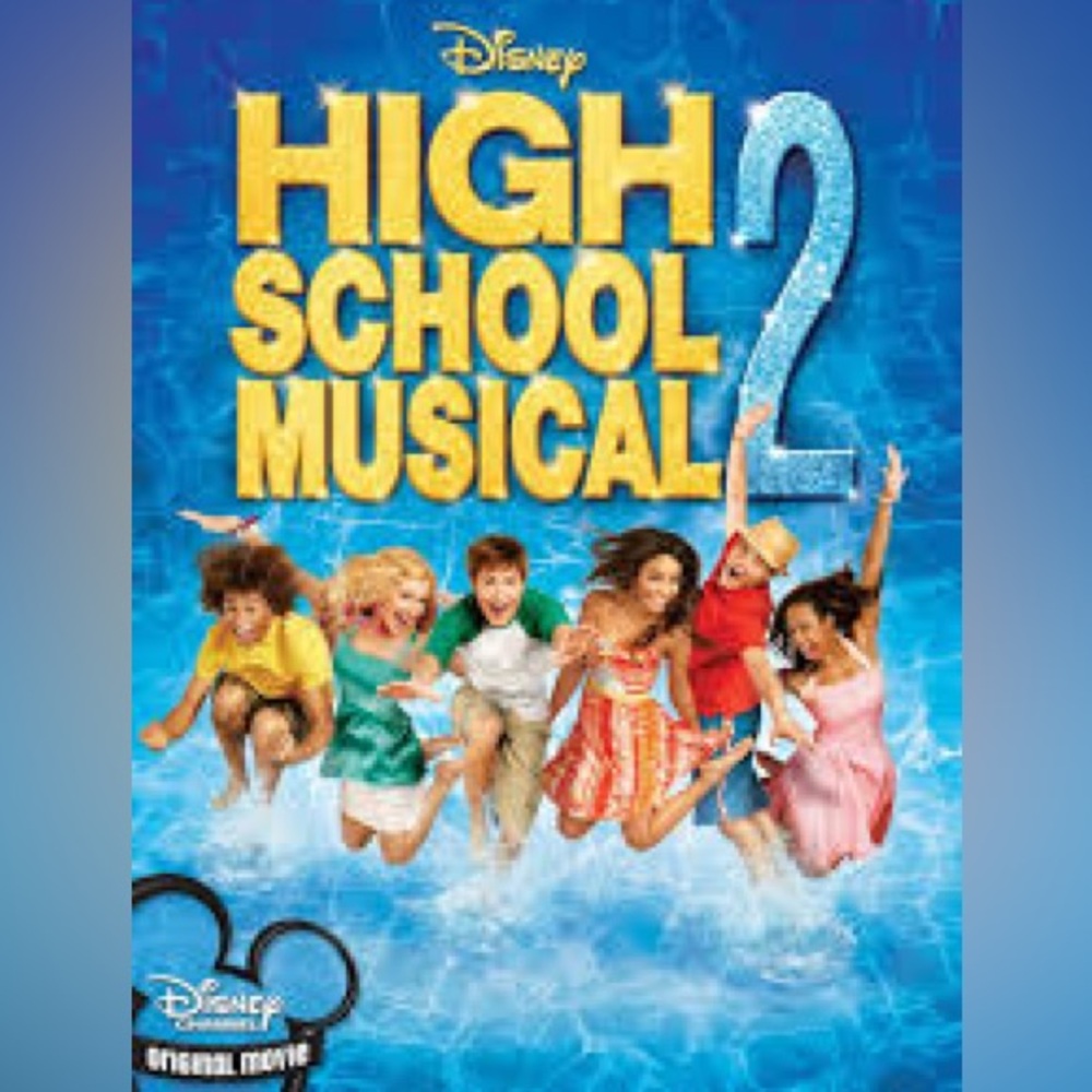 🎥 3 for $5 🎥 Disney’s High School Musical 2 - Extended Edition DVD